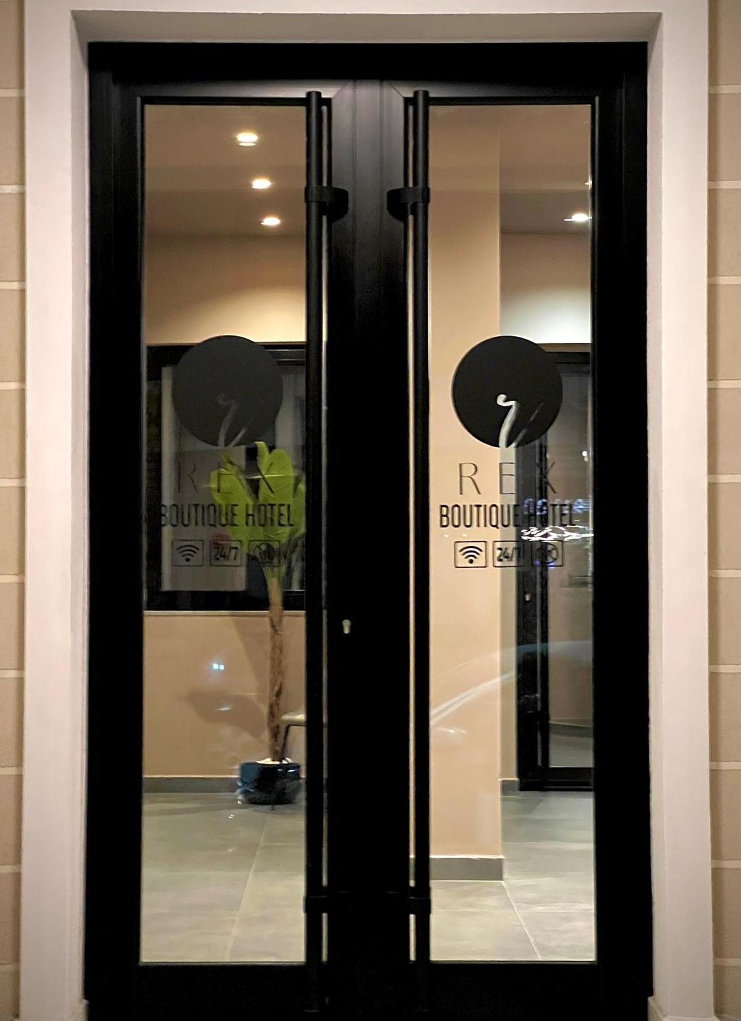 Rex Hotel Boutique Tirana Bagian luar foto