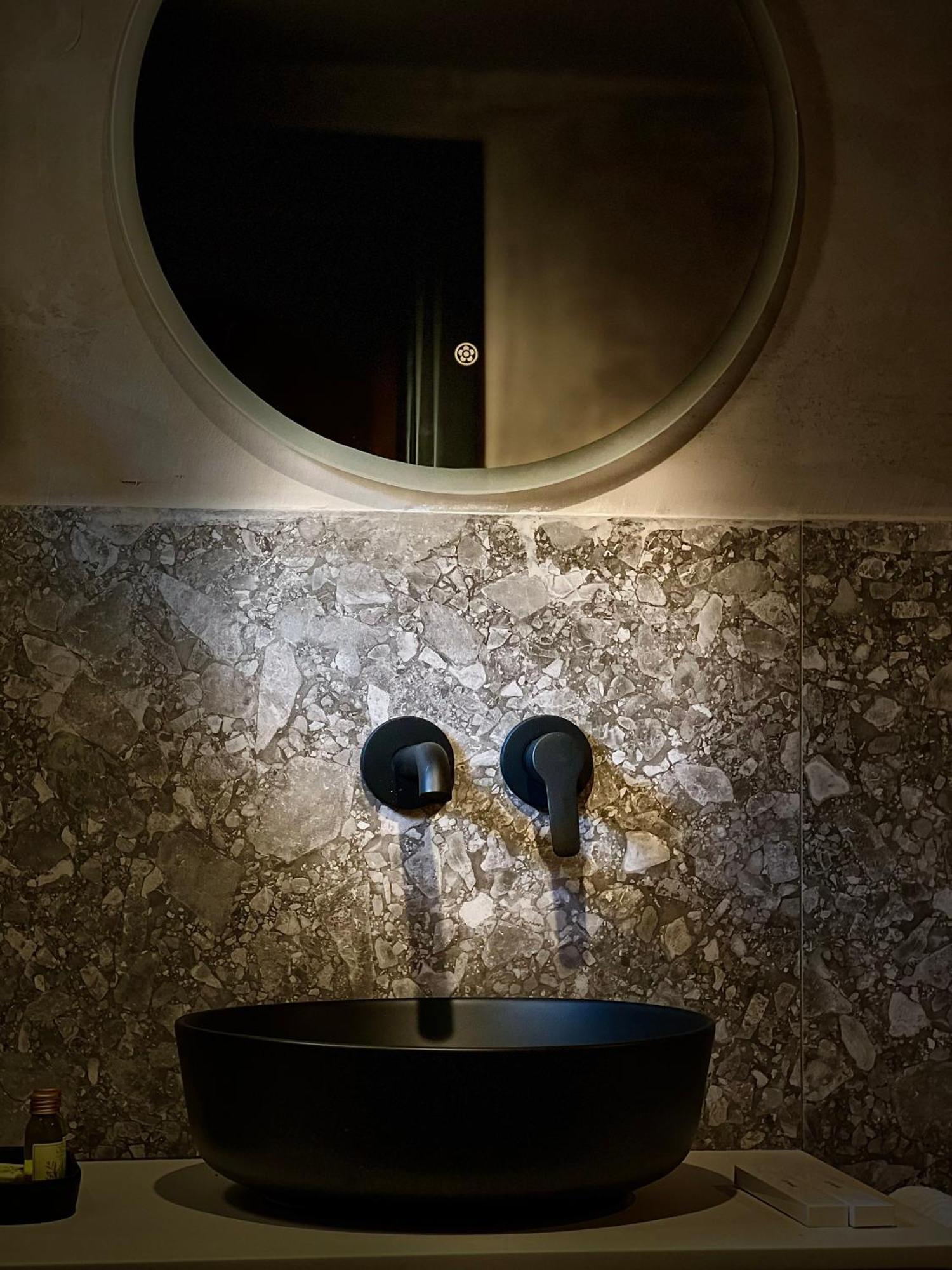 Rex Hotel Boutique Tirana Bagian luar foto