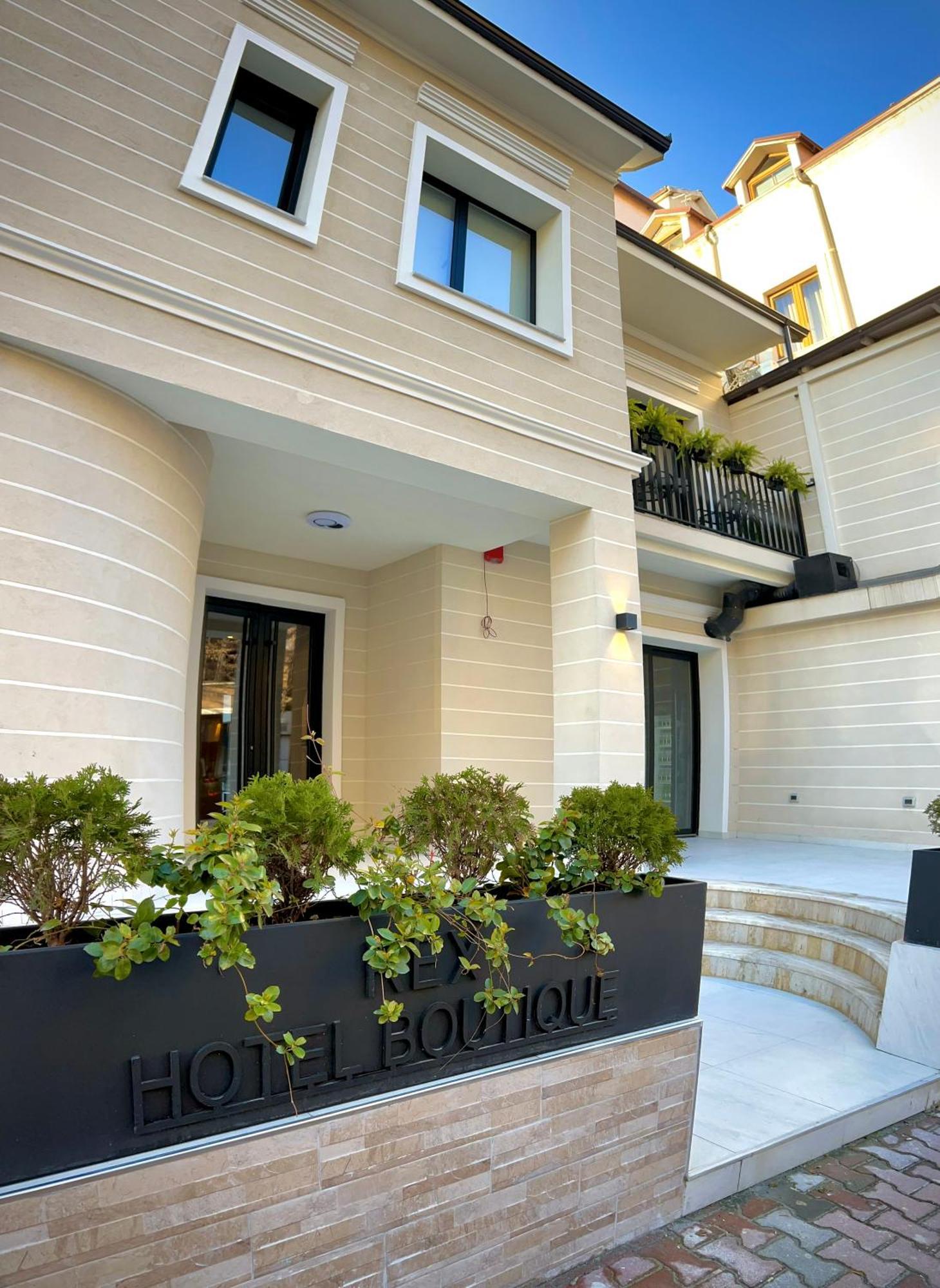 Rex Hotel Boutique Tirana Bagian luar foto
