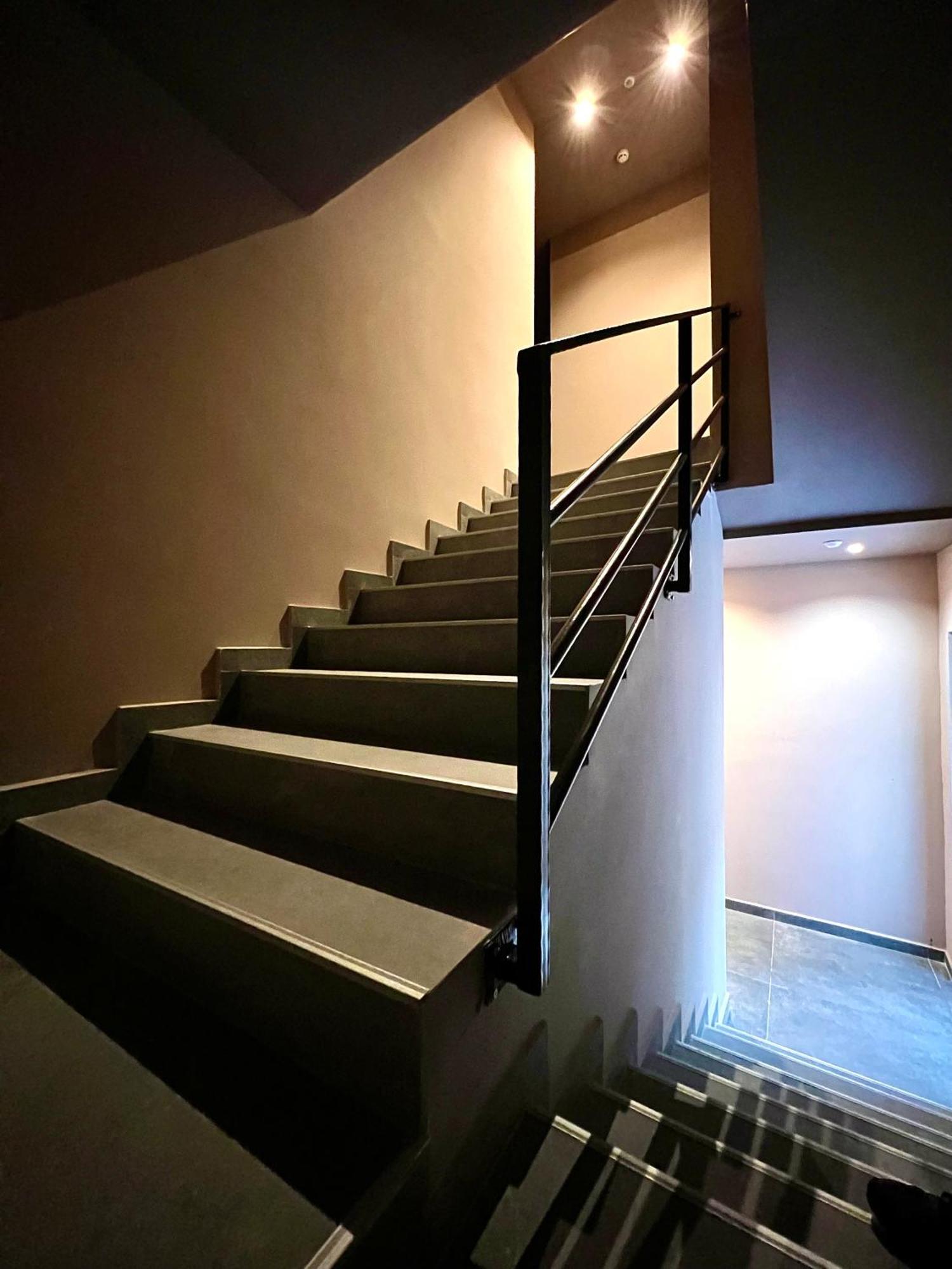Rex Hotel Boutique Tirana Bagian luar foto